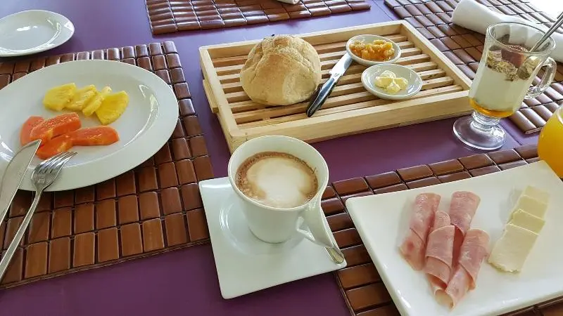 هتل The Riverside Inn