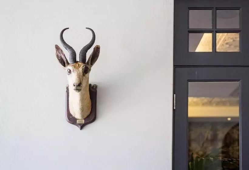 ホテル The Winston