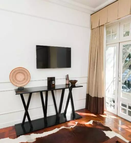 ホテル The Winston