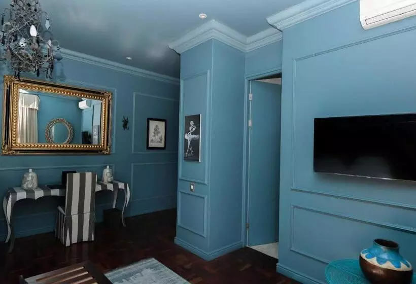 ホテル The Winston