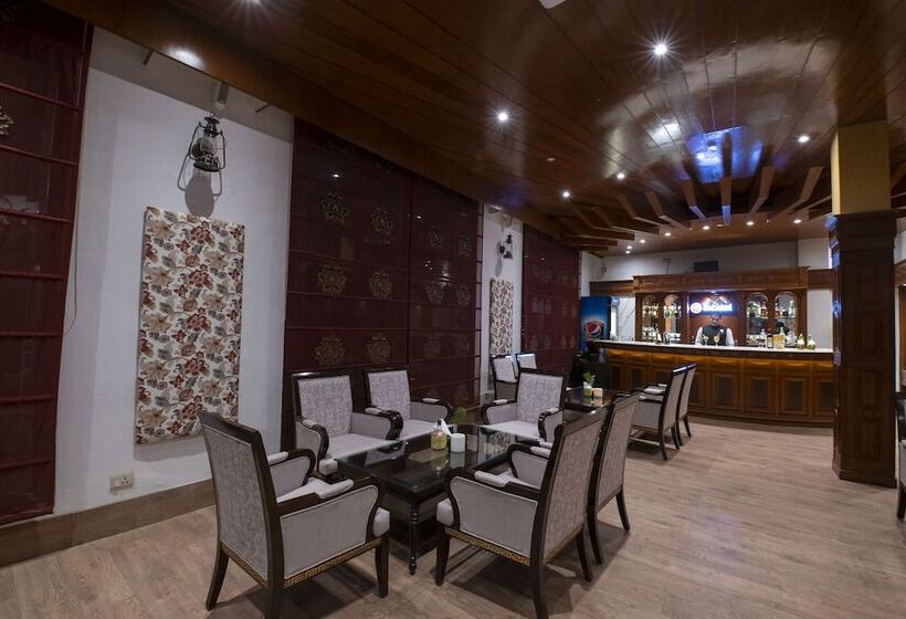 Курорт Mastiff Grand Manali