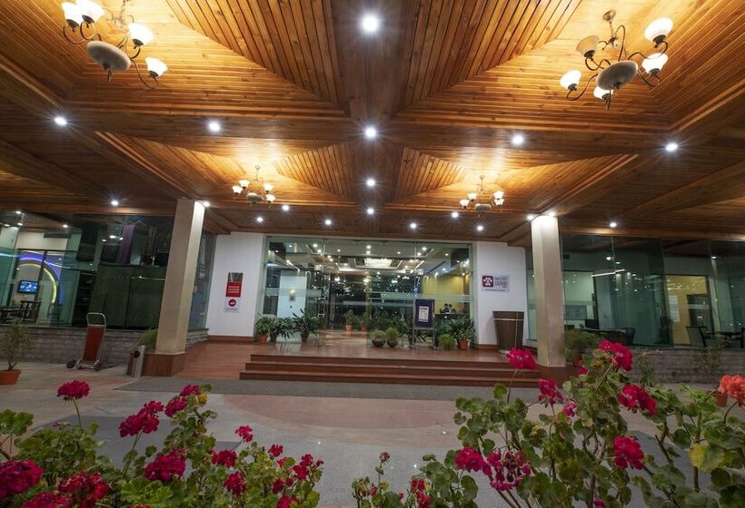 Курорт Mastiff Grand Manali