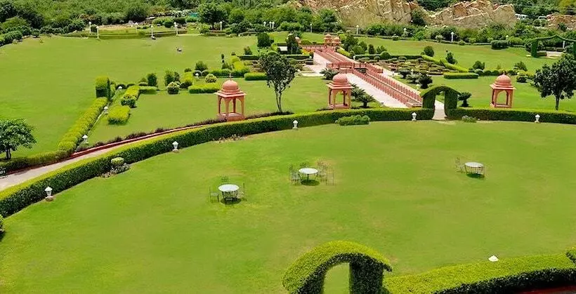 The Gold Palace & Resorts