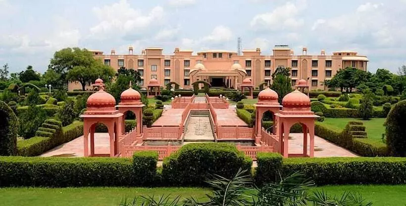 The Gold Palace & Resorts