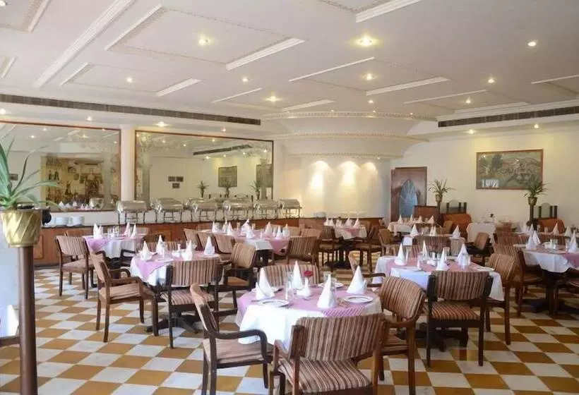 The Gold Palace & Resorts