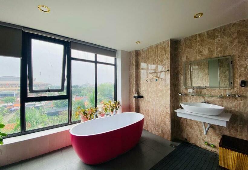 King Hotel Ninh Bình