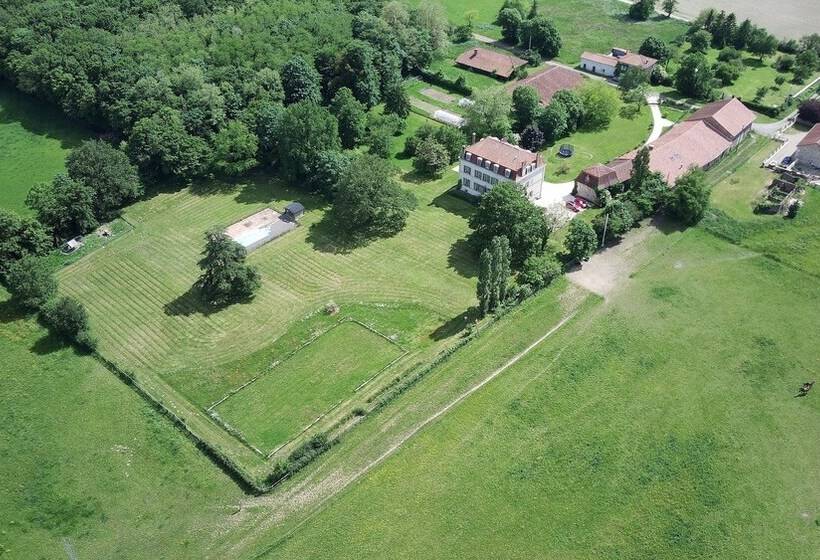 Bed and Breakfast Domaine De Savignac