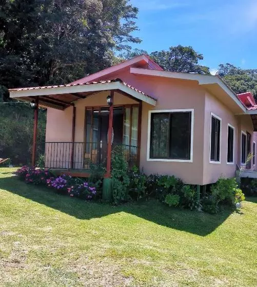 Hotelli Monteverde House