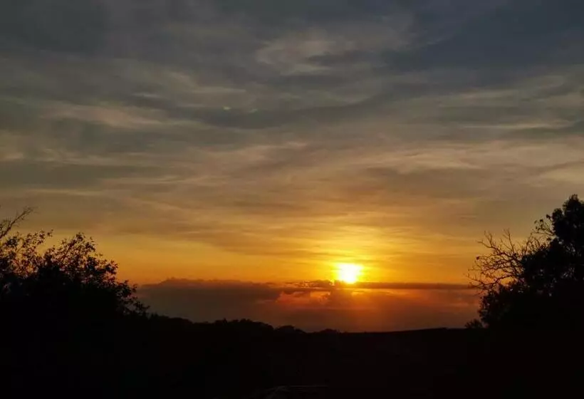 Hotelli Monteverde House