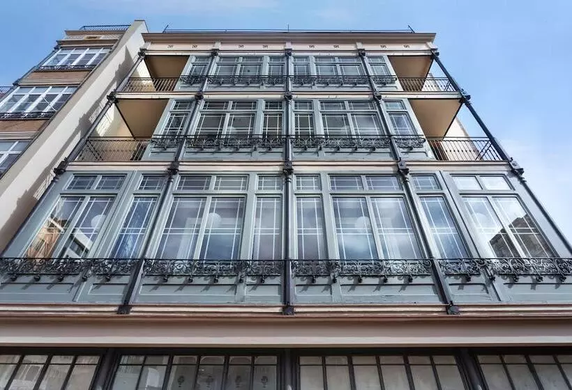 هتل One Shot Aragó