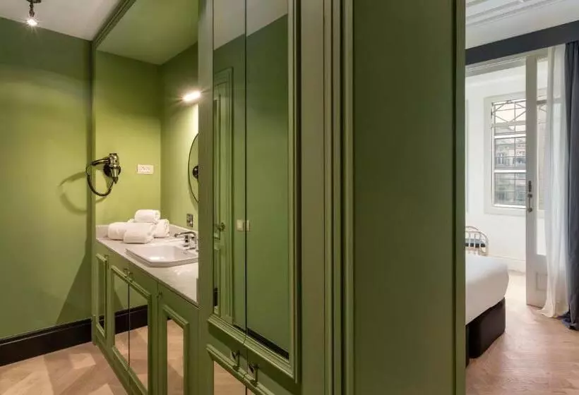 هتل One Shot Aragó