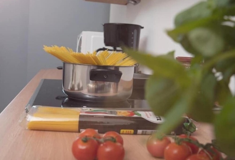 Laola Living   Hostel