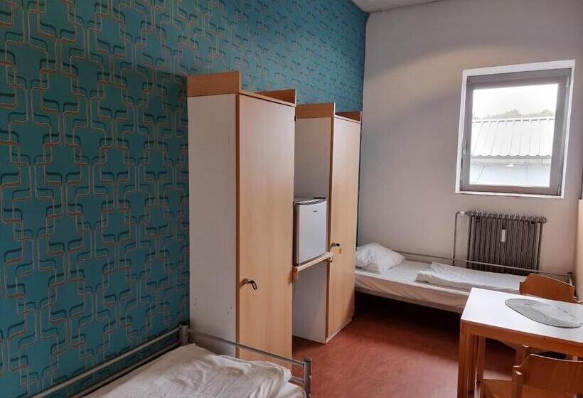 Laola Living   Hostel