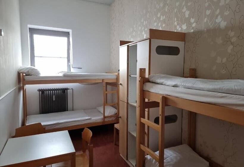 Laola Living   Hostel