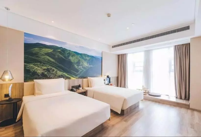 Atour Hotel Guiyang Baiyun North High Speed Railway Station
