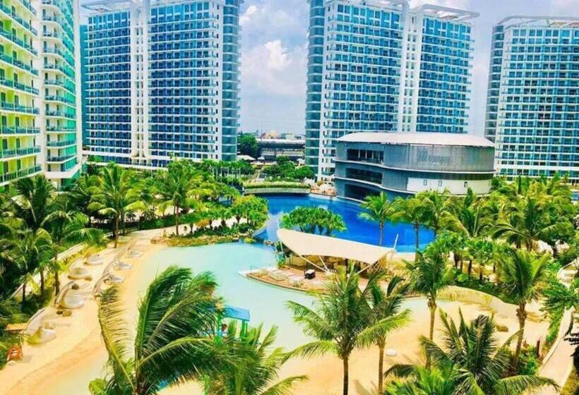 Azure Urban Resort A4 Near Airport Mall With Wavepool