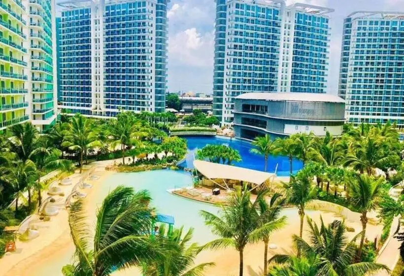 Azure Urban Resort A4 Near Airport Mall With Wavepool