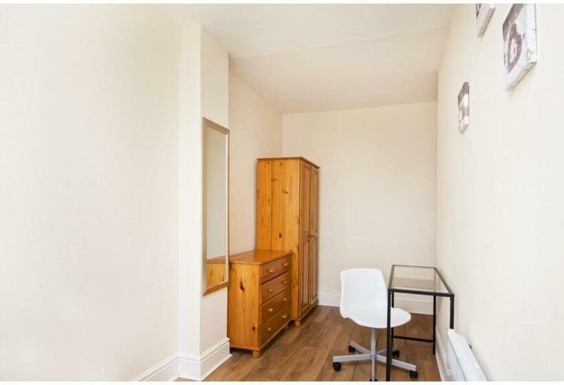 住宿加早餐 Liverpool City Stays Economy Room Close To City Centre Aa