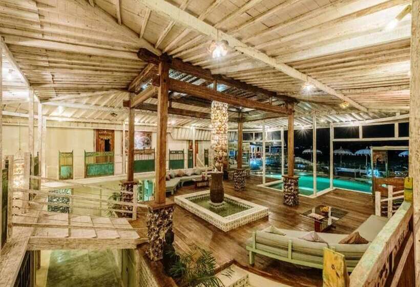 בית מלון כפרי Boho Canggu