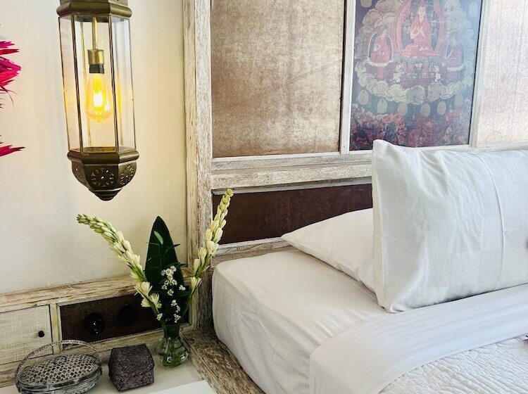 בית מלון כפרי Boho Canggu