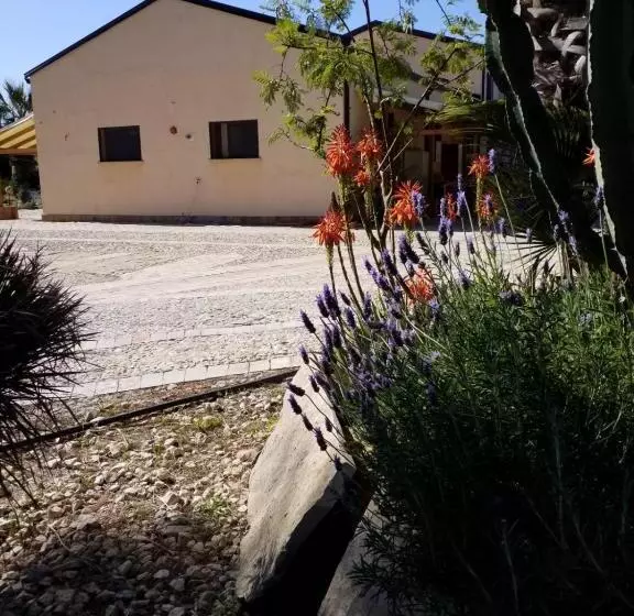 پانسیون Agrialma