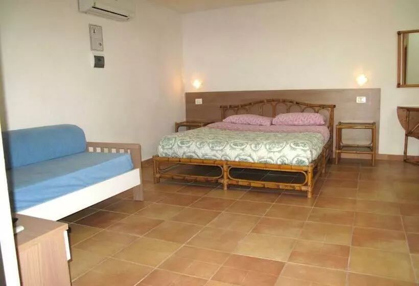 پانسیون Baia Degli Ulivi