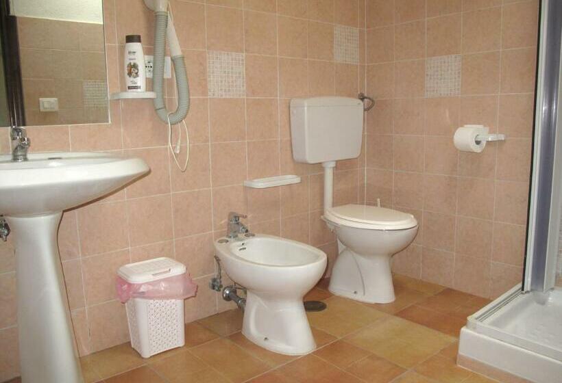 膳宿费 Baia Degli Ulivi