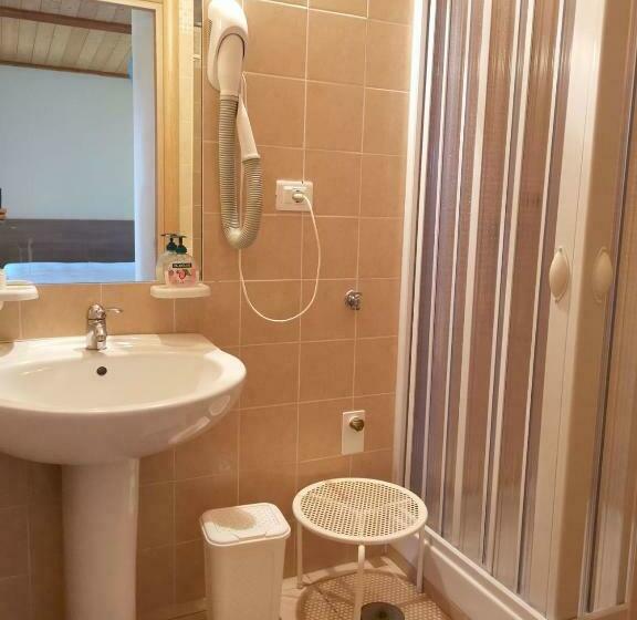 膳宿费 Baia Degli Ulivi