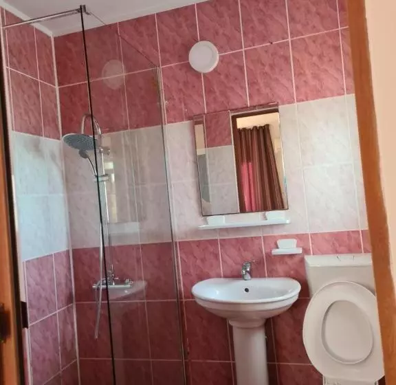 ペンション Camere De închiriat Duly Costinești