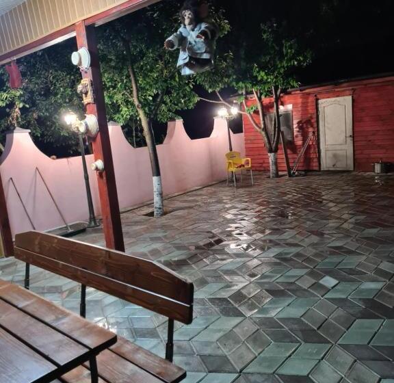 بنسيون Camere De închiriat Duly Costinești