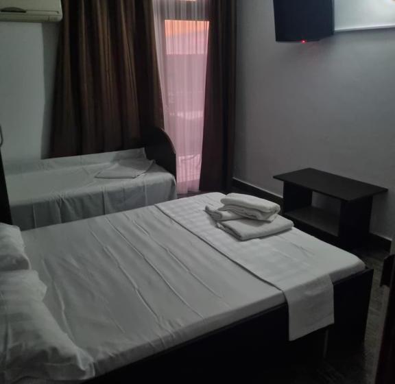 بنسيون Camere De închiriat Duly Costinești