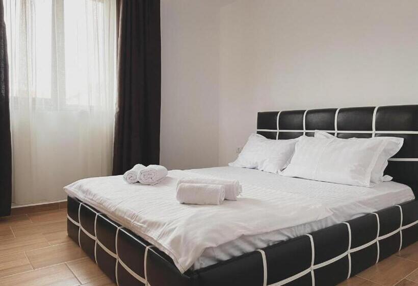 پانسیون The Sweet House