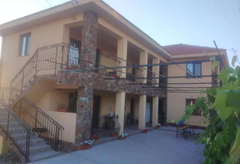 پانسیون The Sweet House