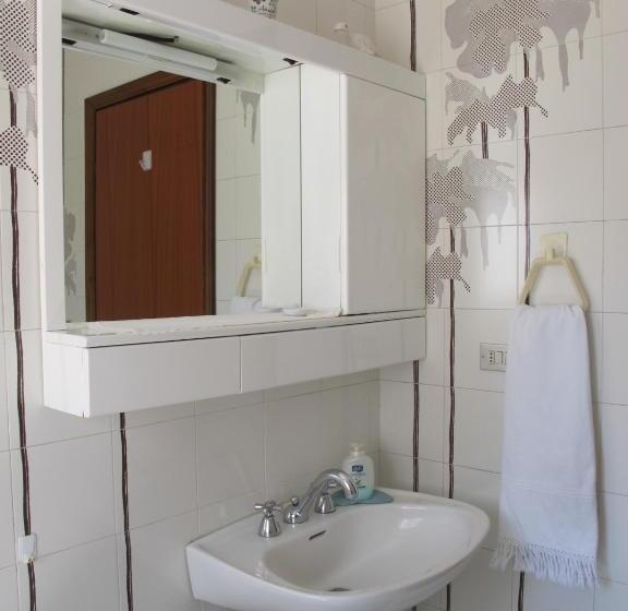 Bed and Breakfast Brilliant Holiday