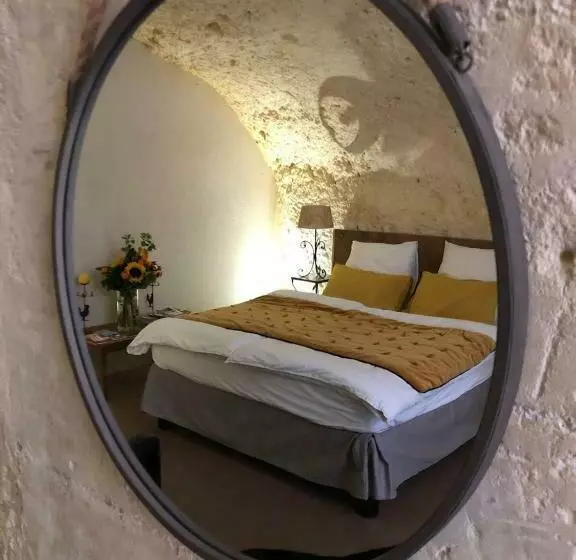 Aamiaismajoitus (B&B) Chambre Troglodytique Villa Marie Louise