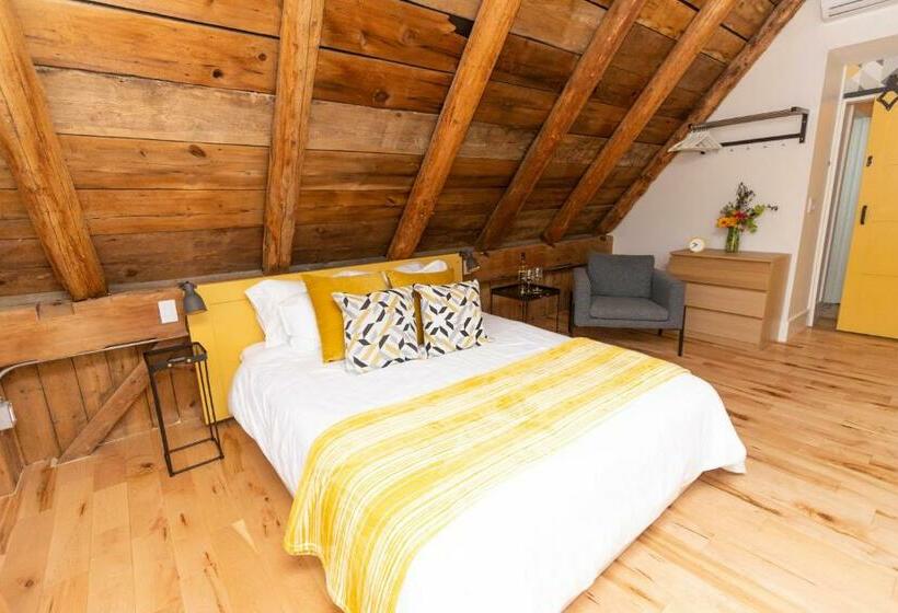 ベッドアンドブレックファースト The Yellow Room @ Salisbury Barn