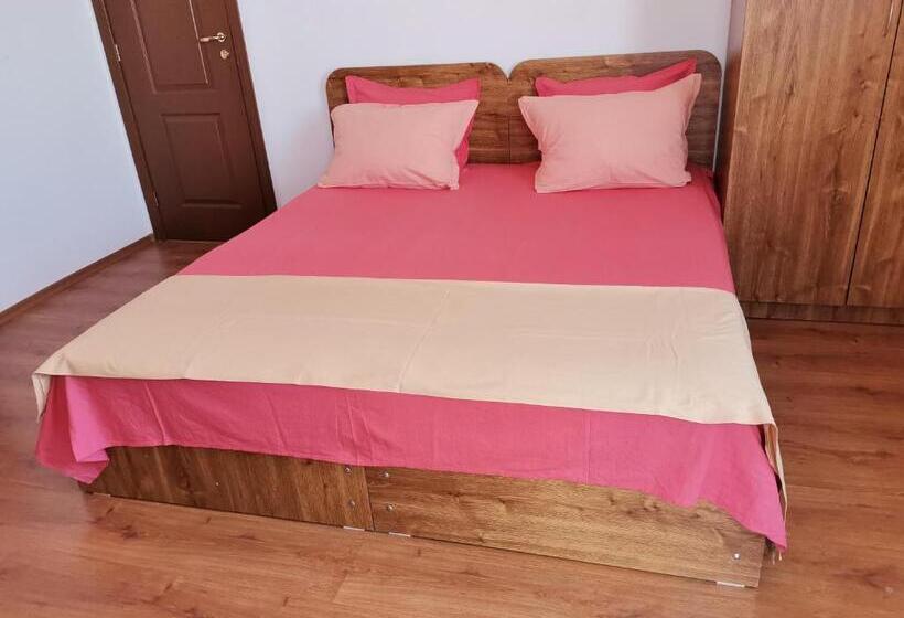 پانسیون Guest House Villa Stefi