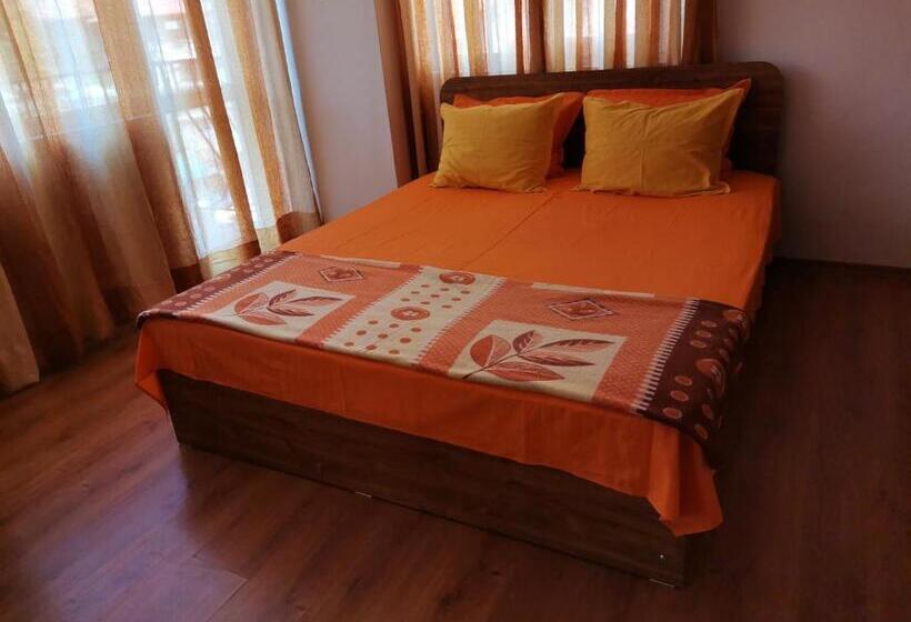 پانسیون Guest House Villa Stefi