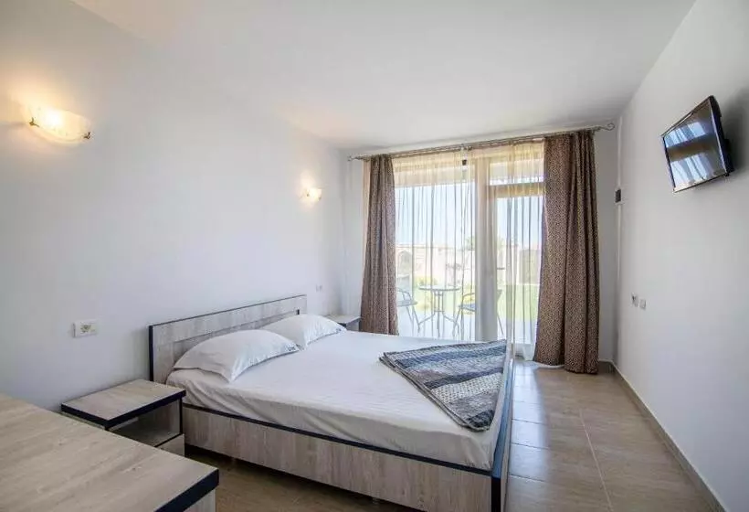 ペンション Sea View Vama Veche   Adults Only