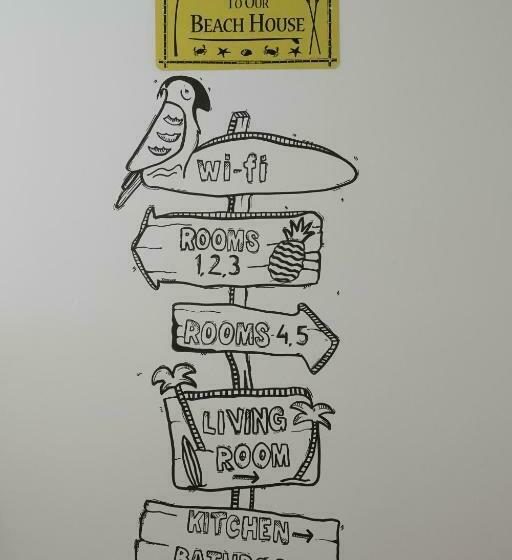 فندق صغير Espinho Surf House