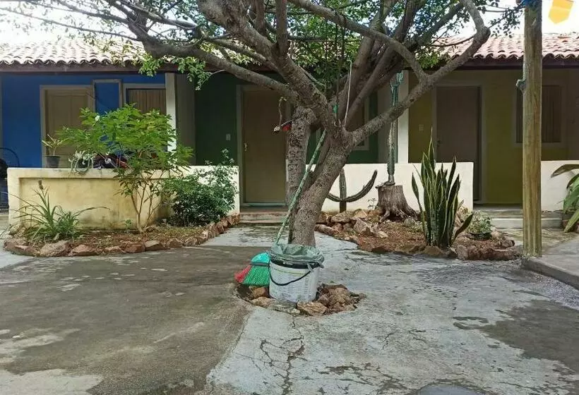 ユースホステル Quitinetes Beira Rio