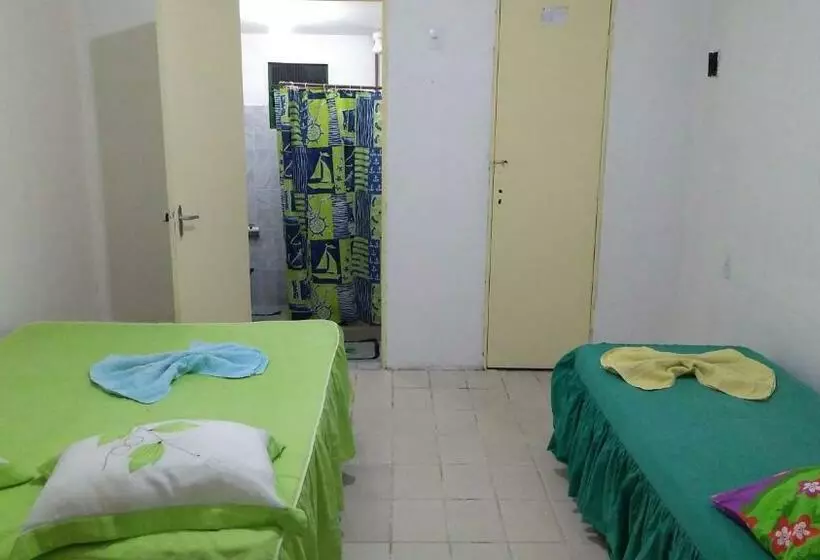 ユースホステル Quitinetes Beira Rio