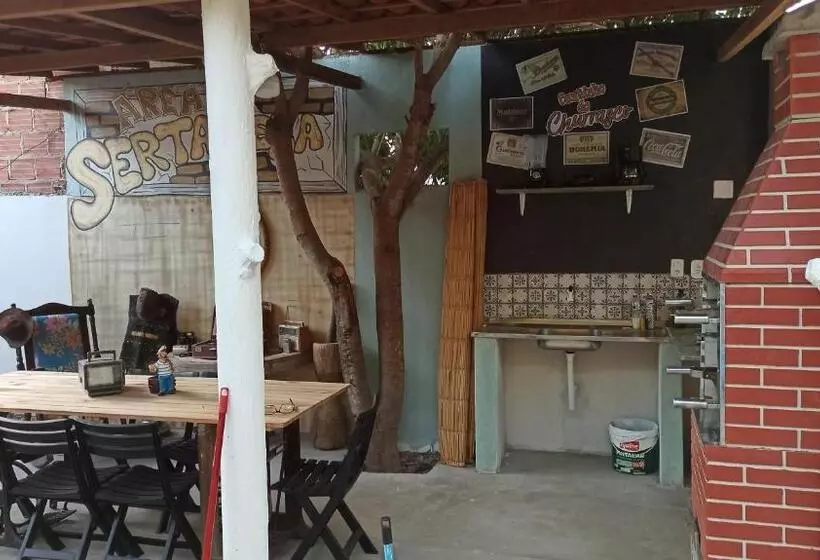 ユースホステル Quitinetes Beira Rio