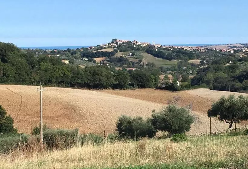 Aamiaismajoitus (B&B) Casa Rosa