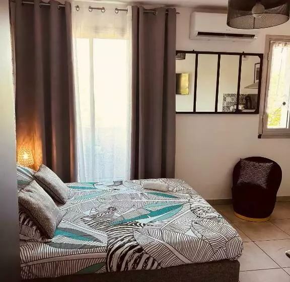 ベッドアンドブレックファースト Le Monica