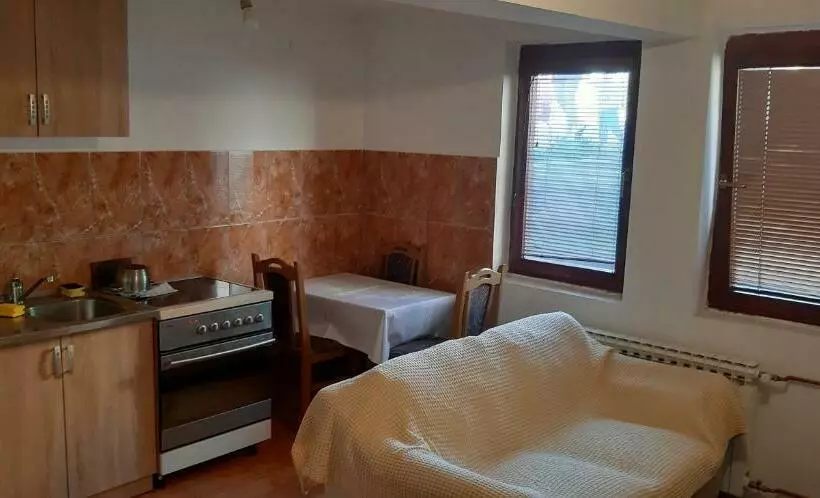 پانسیون Apartments Foča