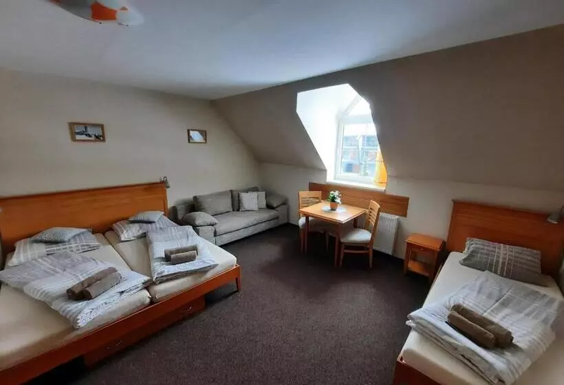 Majatalo Sportcentrum Klínovec