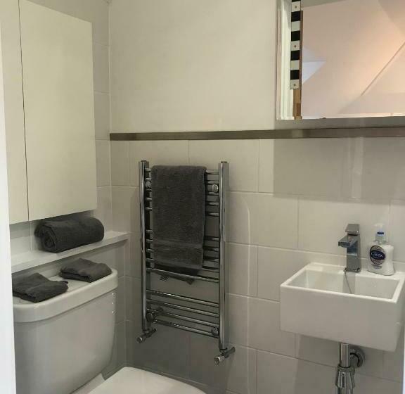 펜션 The Corner House