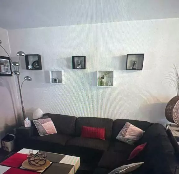 Aamiaismajoitus (B&B) Lily S Rooms