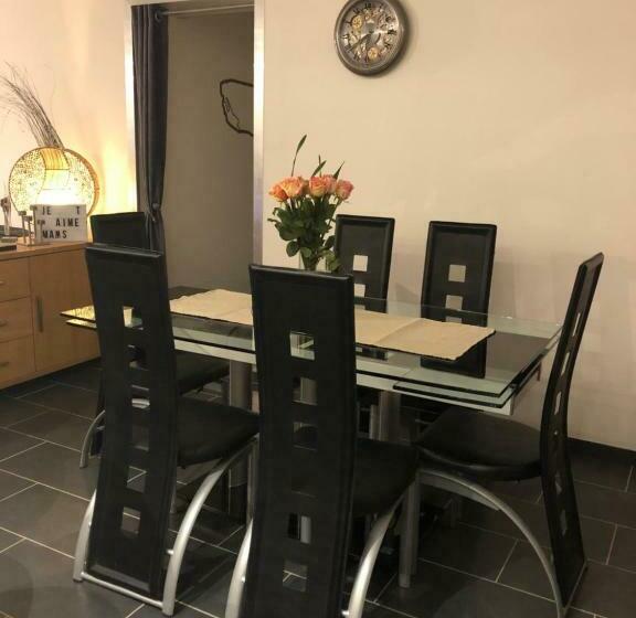 مبيت وإفطار Lily S Rooms